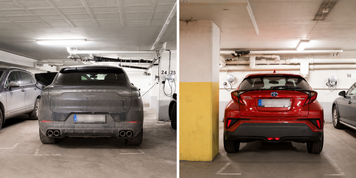 Två BRF-garageplatser med 0 kr i avgift hör till bostaden, båda med laddbox.