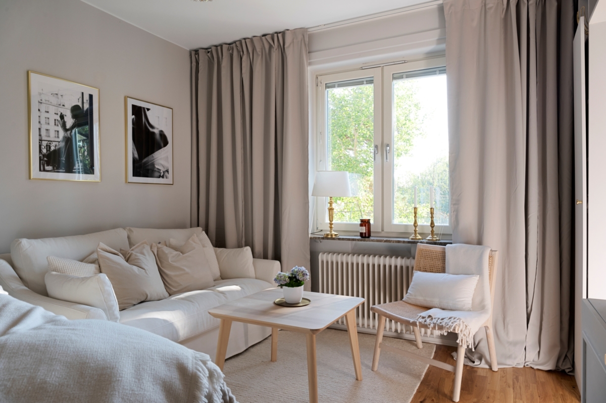 FÖRST TILL KVARN! TOWNHOUSE-LÄGENHET I TOPPSKICK MED EGEN TERRASS!